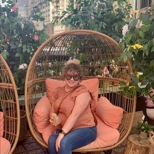 Meet your Posher, Haley